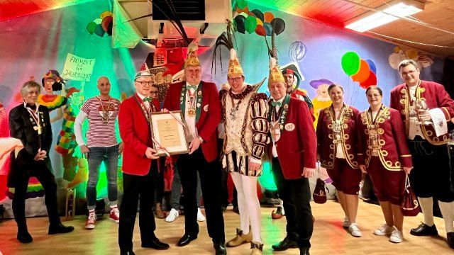 Orden für besondere Verdienste um den Karneval verliehen