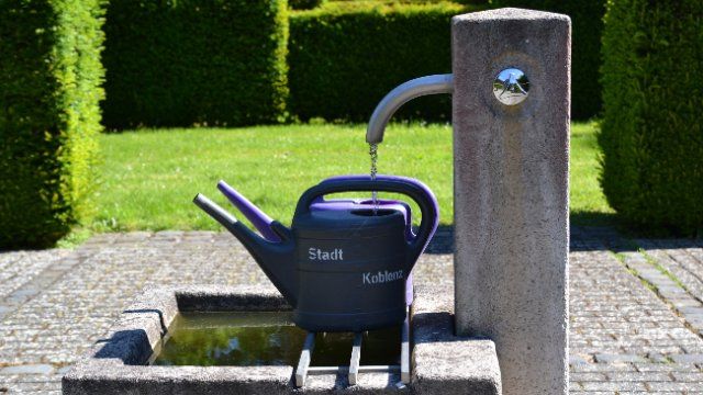 Wasser auf Friedhöfen wieder angestellt
