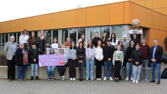 Schulzentrum spendet für Erdbebenopfer in der Türkei und Syrien