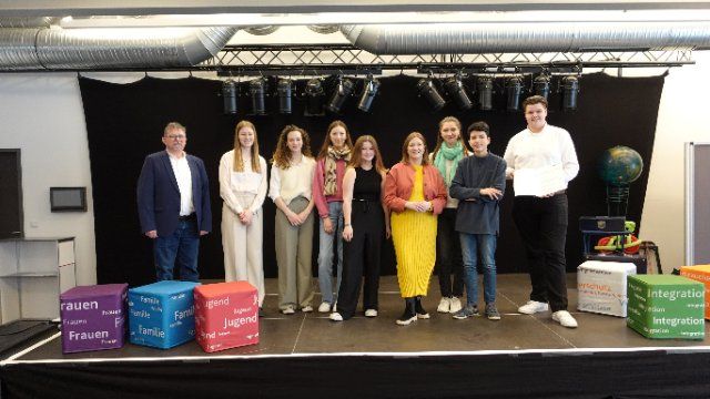 Jugendamt der Stadt Koblenz und Kinder- und Jugendbüro erhalten Kinderrechtepreis des Landes Rheinland-Pfalz