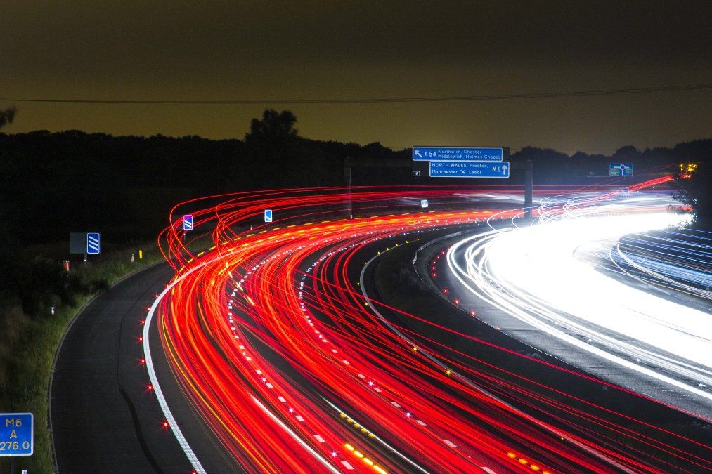 Niederzissen: LKW nach Böen umgestürzt