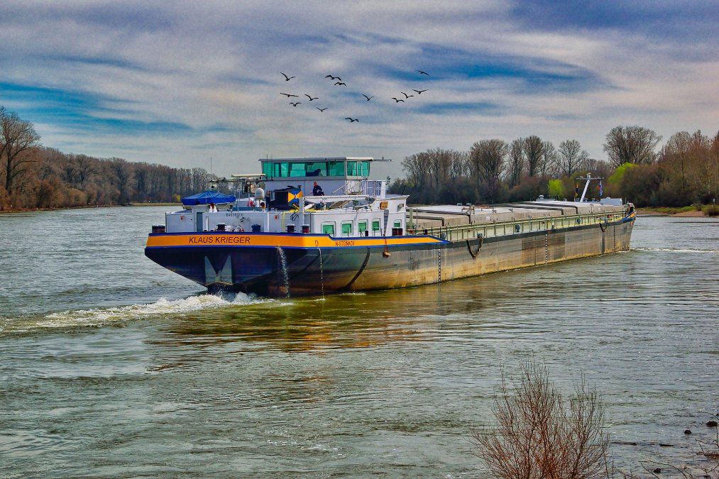 Brohl Lützing: Schiff gekentert Brohl Lützing: Schiff gekentert