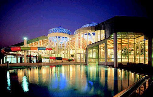 Mülheim-Kärlich: Freizeitbad Tauris soll vorerst stillgelegt werden Mülheim-Kärlich: Freizeitbad Tauris soll vorerst stillgelegt werden