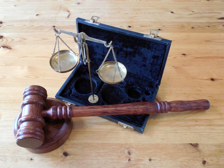 Freunde vom Polizistenmörder im Visier der Justiz Freunde vom Polizistenmörder im Visier der Justiz
