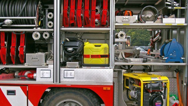 Westerwald: Verdacht auf Brandstiftung in Lagerhalle für Obst und Getreide