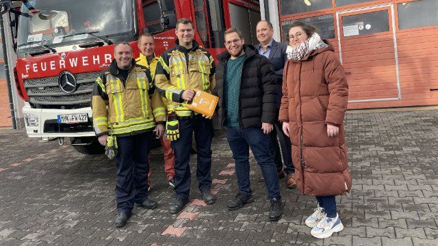 Neuer Defibrillator in Polch hilft Leben retten