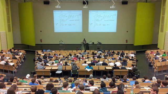 Mehr wissenschaftliche Hilfskräfte an Hochschulen in Rheinland-Pfalz