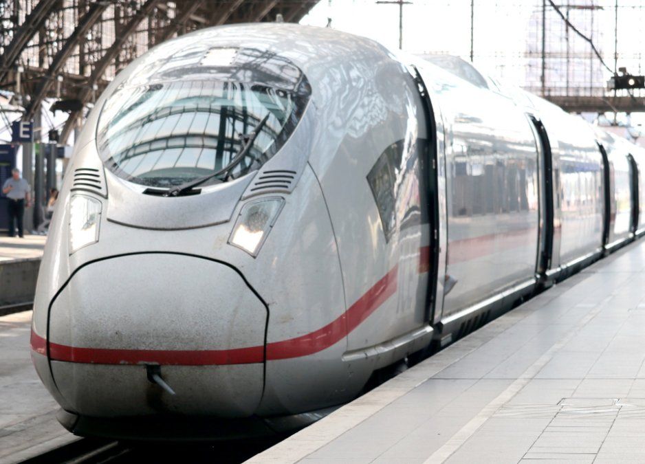 Dierdorf: Jugendlicher auf den Gleisen Dierdorf: Jugendlicher auf den Gleisen