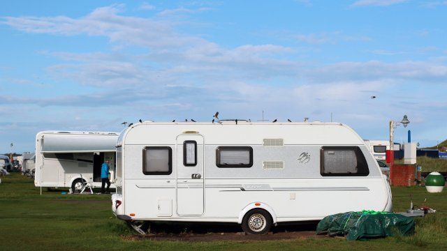 Betrugsversuch: Angeblicher Kauf von Wohnwagen