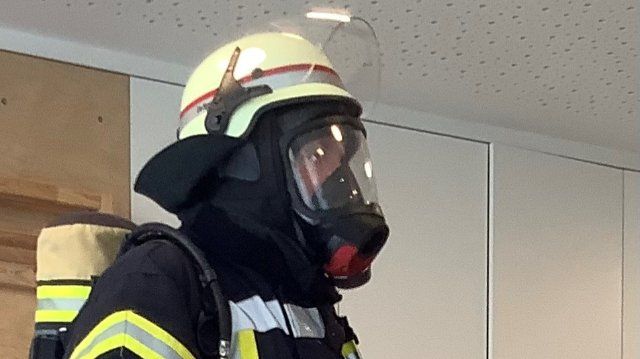 Die „Bunten Hühner“ lernen die Feuerwehr kennen