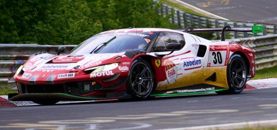 Überraschung am Nürburgring: Privatteam gewinnt 24-Stunden-Rennen Überraschung am Nürburgring: Privatteam gewinnt 24-Stunden-Rennen