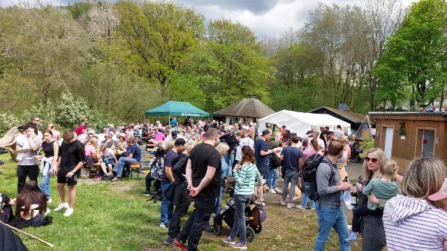 1. Mai auf der Augstblick-Hütte war ein voller Erfolg