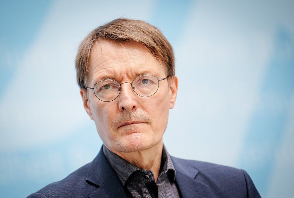 Lauterbach: "Habe die höchste Sicherheitsstufe überhaupt"
