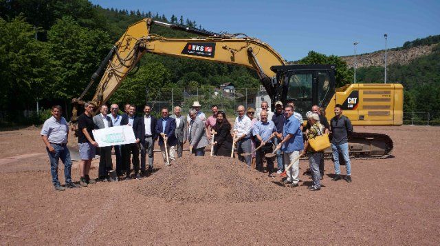 Offizieller Spatenstich zur Erweiterung des Sportparks im Nettetal 
