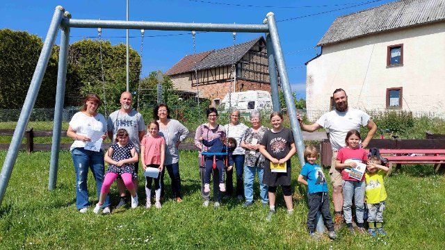 Gutscheine an Gewinner übergeben