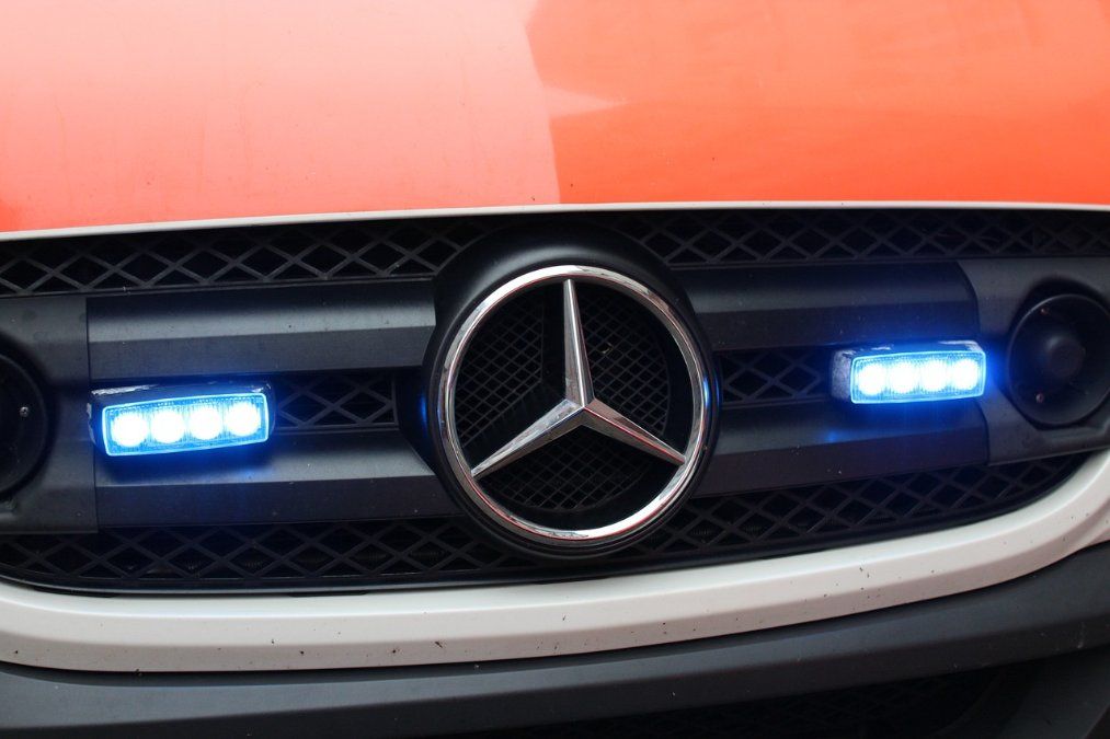 Schwerverletzter Jugendlicher nach Motorradunfall