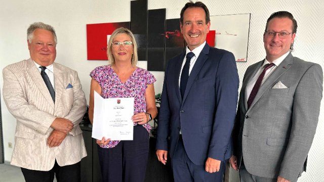 Gabriele „Gabi“ Kwiaton feiert 40jähriges Dienstjubiläum