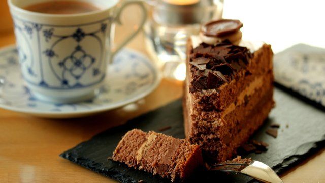 Kaffee, Kuchen und eine sommerliche Überraschung
