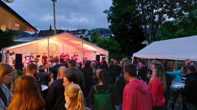 Gut besucht: die Orzbächer Kirmes 