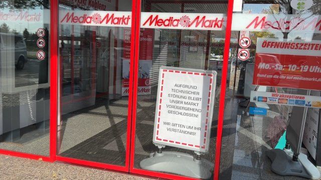 Brand in Koblenzer Media Markt: Filiale am Montag geschlossen