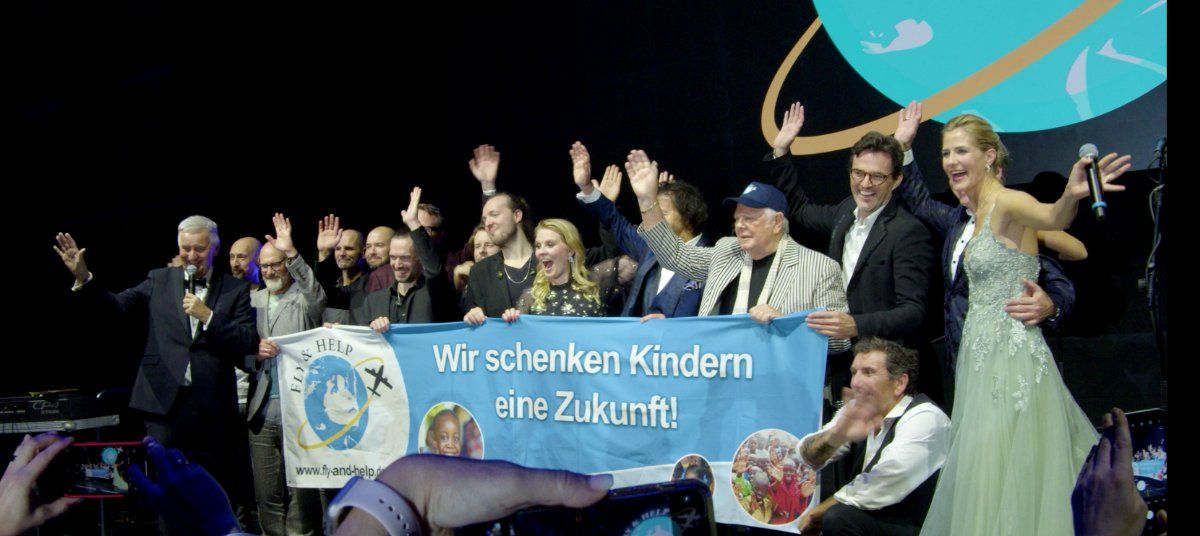 FLY & HELP: 350.000 Euro für den Bau von 8 neuen Schulen gesammelt