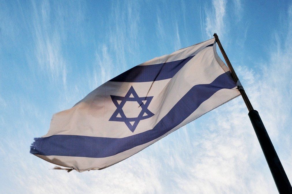 SPD fordert strafrechtliche Verfolgung von Anti-Israel-Parole SPD fordert strafrechtliche Verfolgung von Anti-Israel-Parole