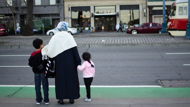 Weniger Asylsuchende kommen - Land verteilt weniger auf die Kommunen