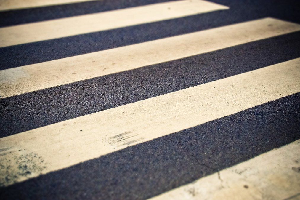 38-Jähriger auf Zebrastreifen von Auto erfasst und schwer verletzt