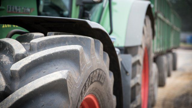 Traktoren-Demonstration in Koblenz: Verkehrsbehinderungen am Freitagabend