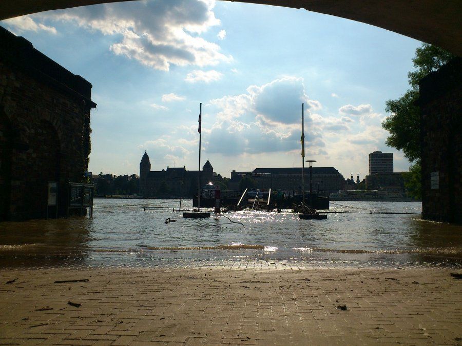 Rhein-Höchststände teils schon erreicht Rhein-Höchststände teils schon erreicht