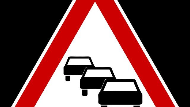 Verkehrschaos auf der A3: Schnee sorgt für Stillstand