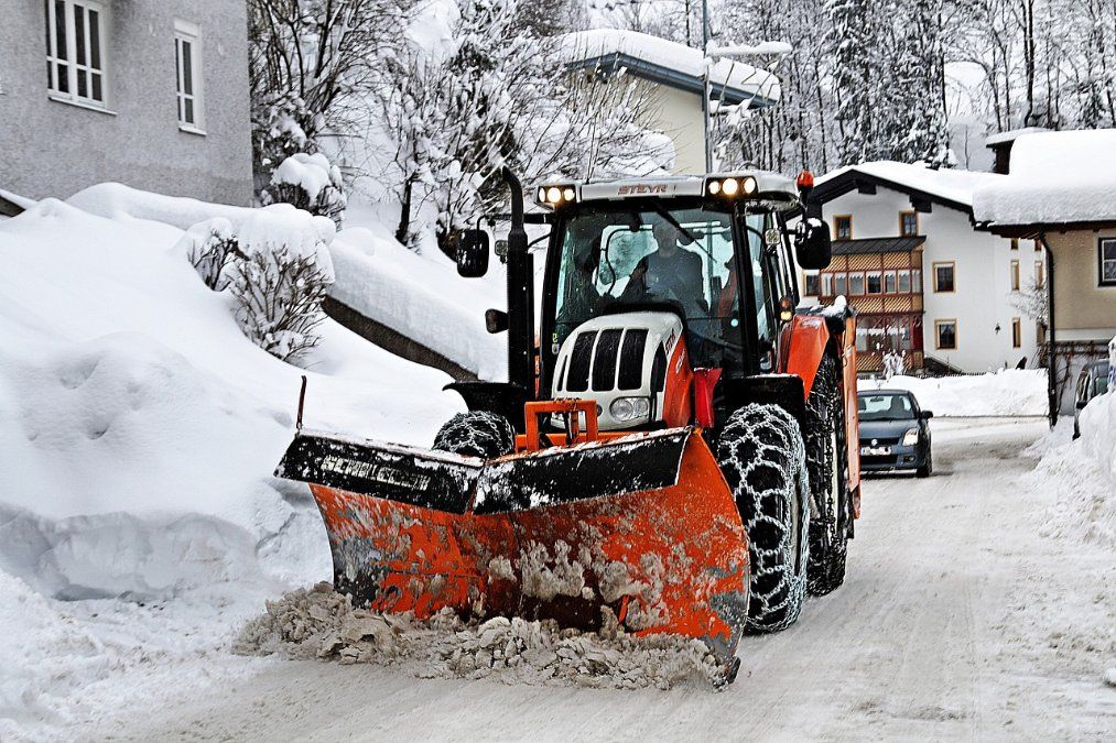Winterdienst in voller Besetzung im Einsatz Winterdienst in voller Besetzung im Einsatz
