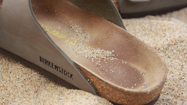 Birkenstock erwartet deutliches Umsatzplus - neue Produkte und Märkte