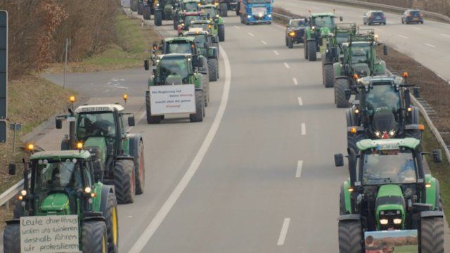 Bauern demonstrieren gegen Agrarpolitik