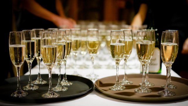 Sekt fast unverändert gefragt - aber mit weniger Prozenten