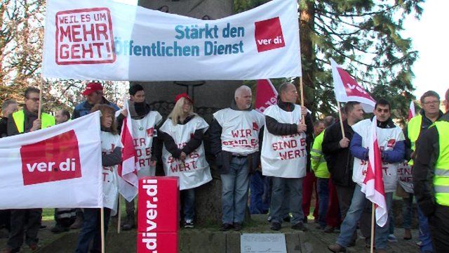 Kundgebung zu Verkehrs-Warnstreik