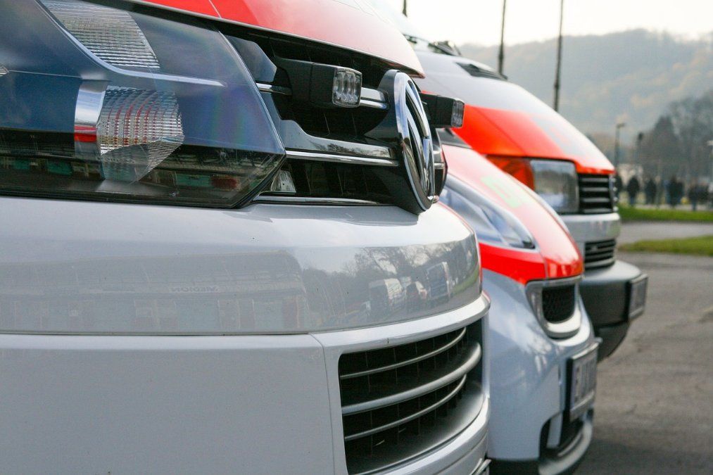 Seniorenheim nach Brand zum Teil unbewohnbar - Bewohnerin verletzt Seniorenheim nach Brand zum Teil unbewohnbar - Bewohnerin verletzt