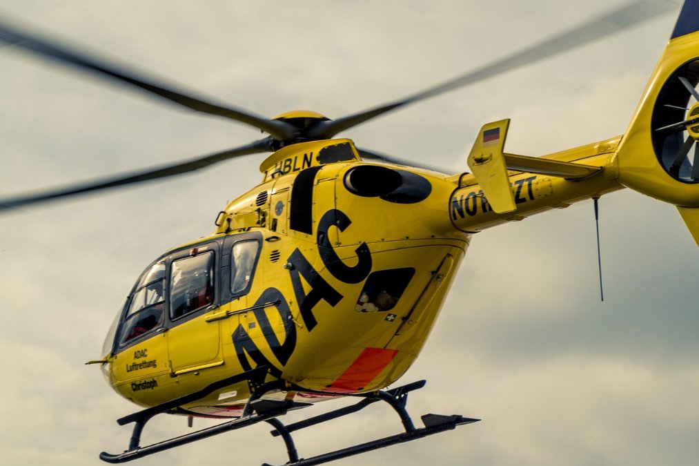 ADAC-Rettungshubschrauber fliegen fast 9000 Einsätze ADAC-Rettungshubschrauber fliegen fast 9000 Einsätze