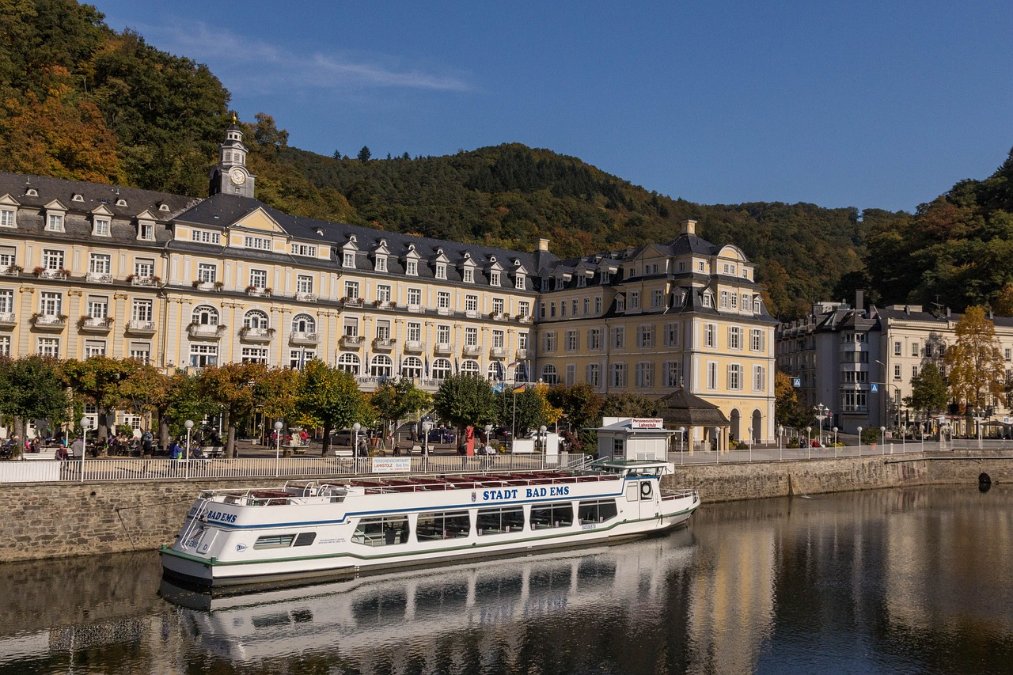 Kommunen in Rheinland-Pfalz vergleichsweise hoch verschuldet Kommunen in Rheinland-Pfalz vergleichsweise hoch verschuldet