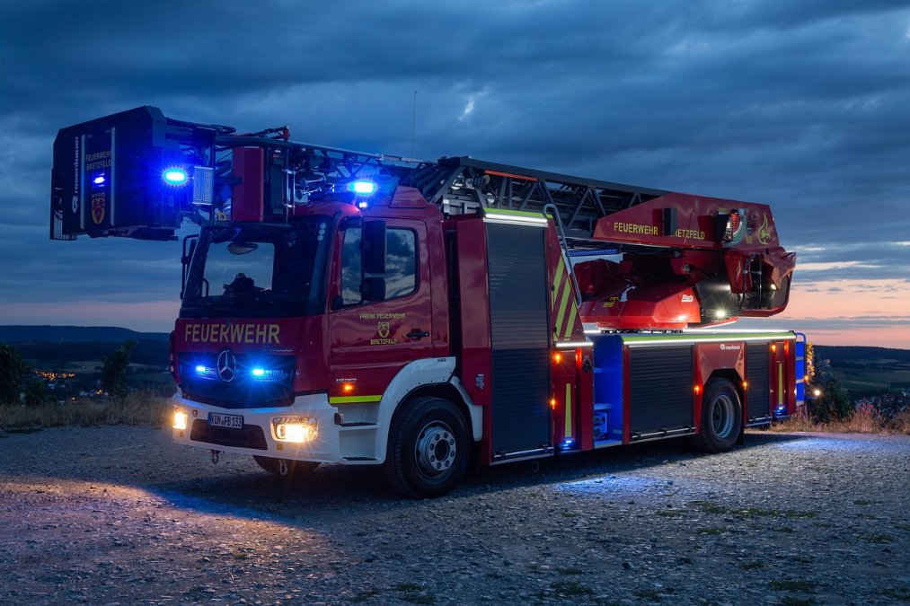 Wie sich an Feuerwehrfahrzeugen ein Konflikt entzündet
