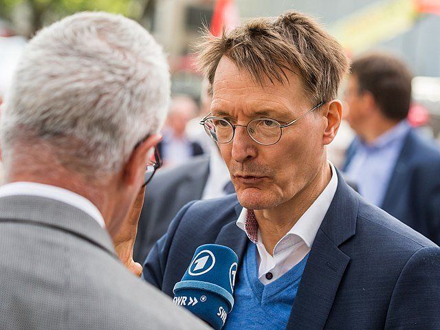 Lauterbach: Deutschland künftig Vorreiter bei medizinischen Studien