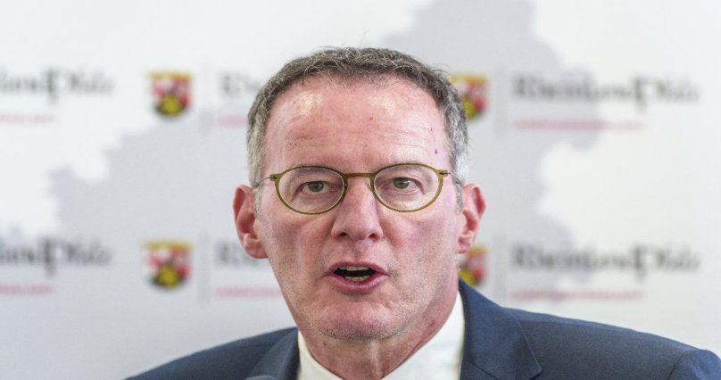 Nach Grünen-Forderung - Ebling verweist auf hohe Hürden für AfD-Verbot