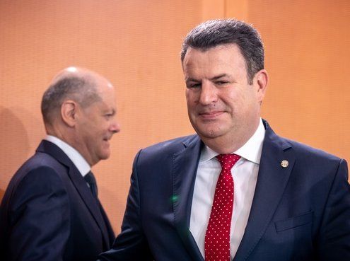 Regierung beschließt Rentenpaket Regierung beschließt Rentenpaket