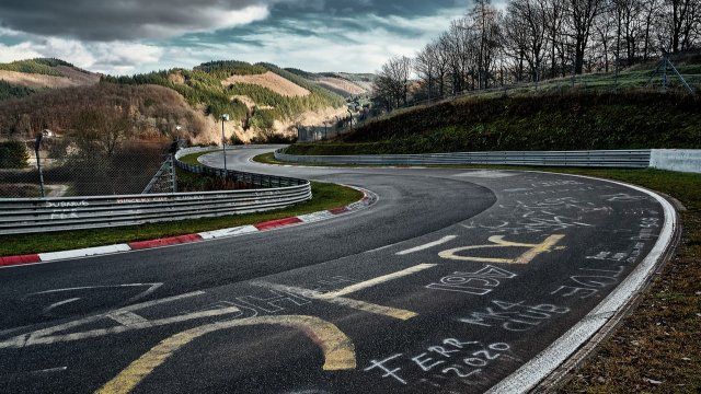 Zwei Schwerverletzte bei Unfall auf Nürburgring