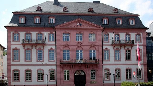 Neue Hausordnung soll Demokratiefeinde aus dem Landtag aussperren