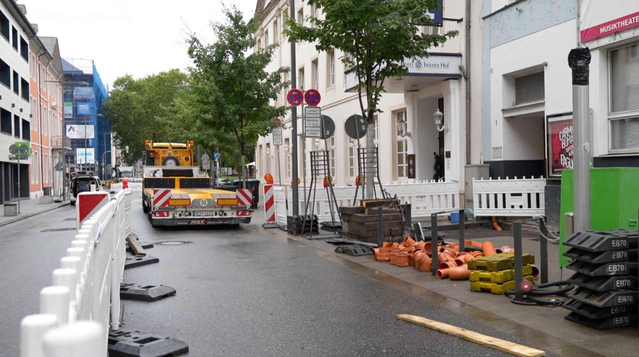 Kranaufbau in der Clemensstraße Koblenz: Vollsperrung am Sonntag