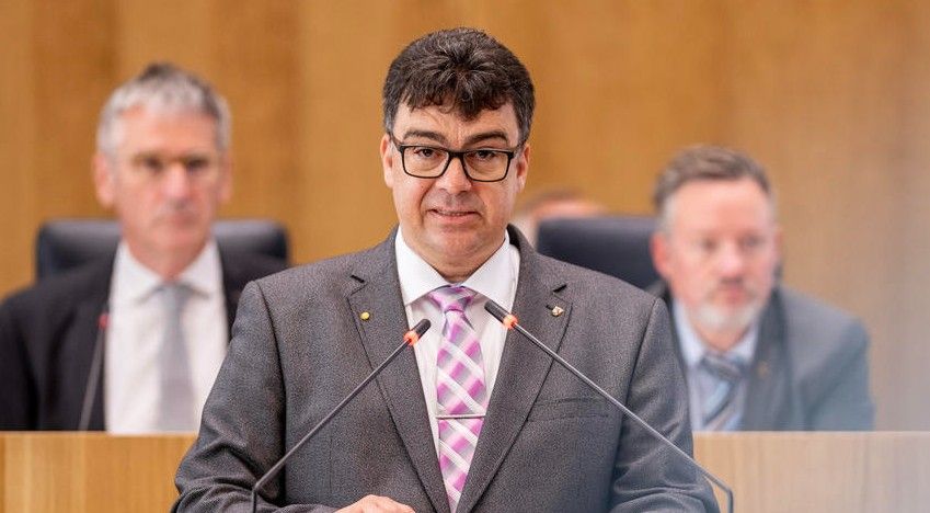 Freie Wähler wollen ab 2026 mitregieren Freie Wähler wollen ab 2026 mitregieren