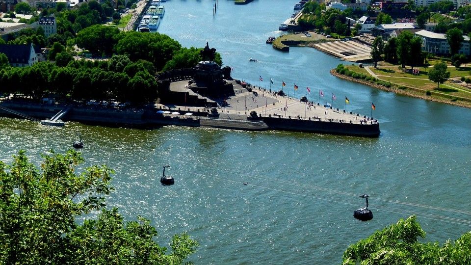 Unternehmer fordern Rhein-Vertiefung