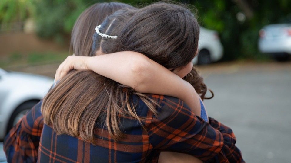 Trauma-Expertin: Ruhe ist für Überlebende wichtig