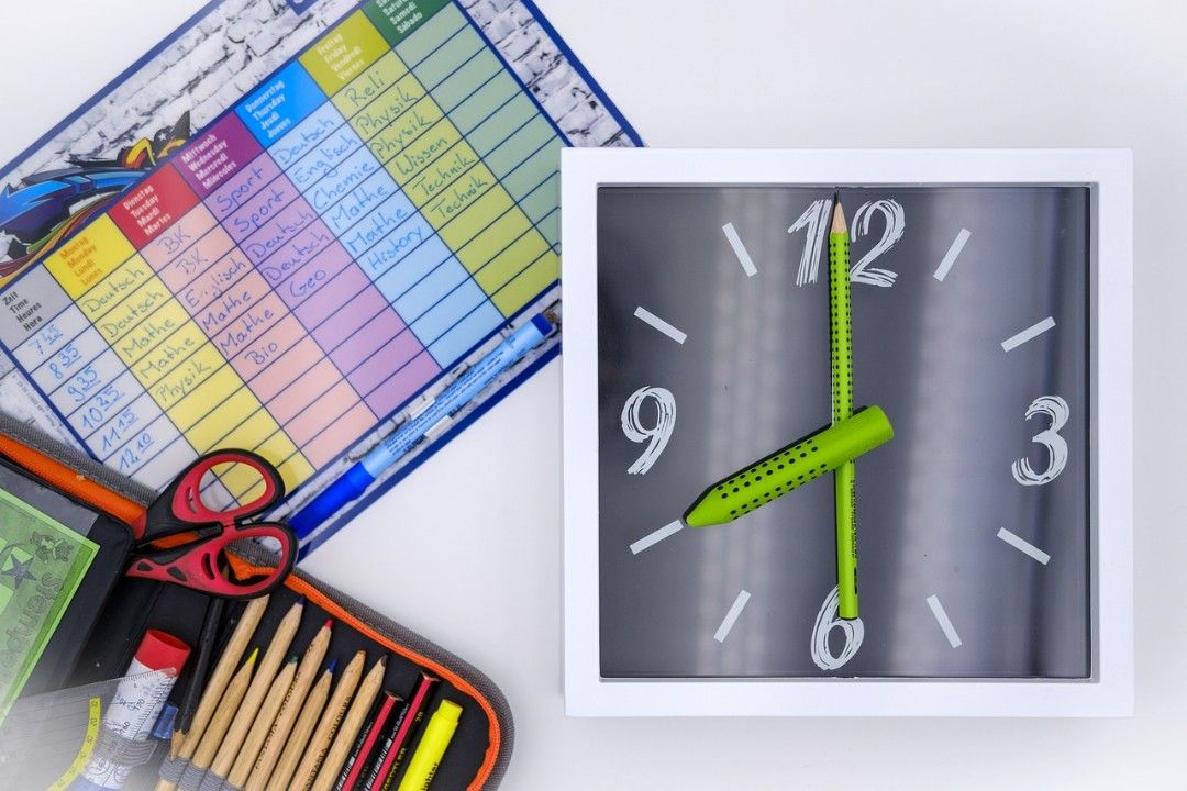 Freie Wähler kritisieren Stundentafel für Grundschulen Freie Wähler kritisieren Stundentafel für Grundschulen